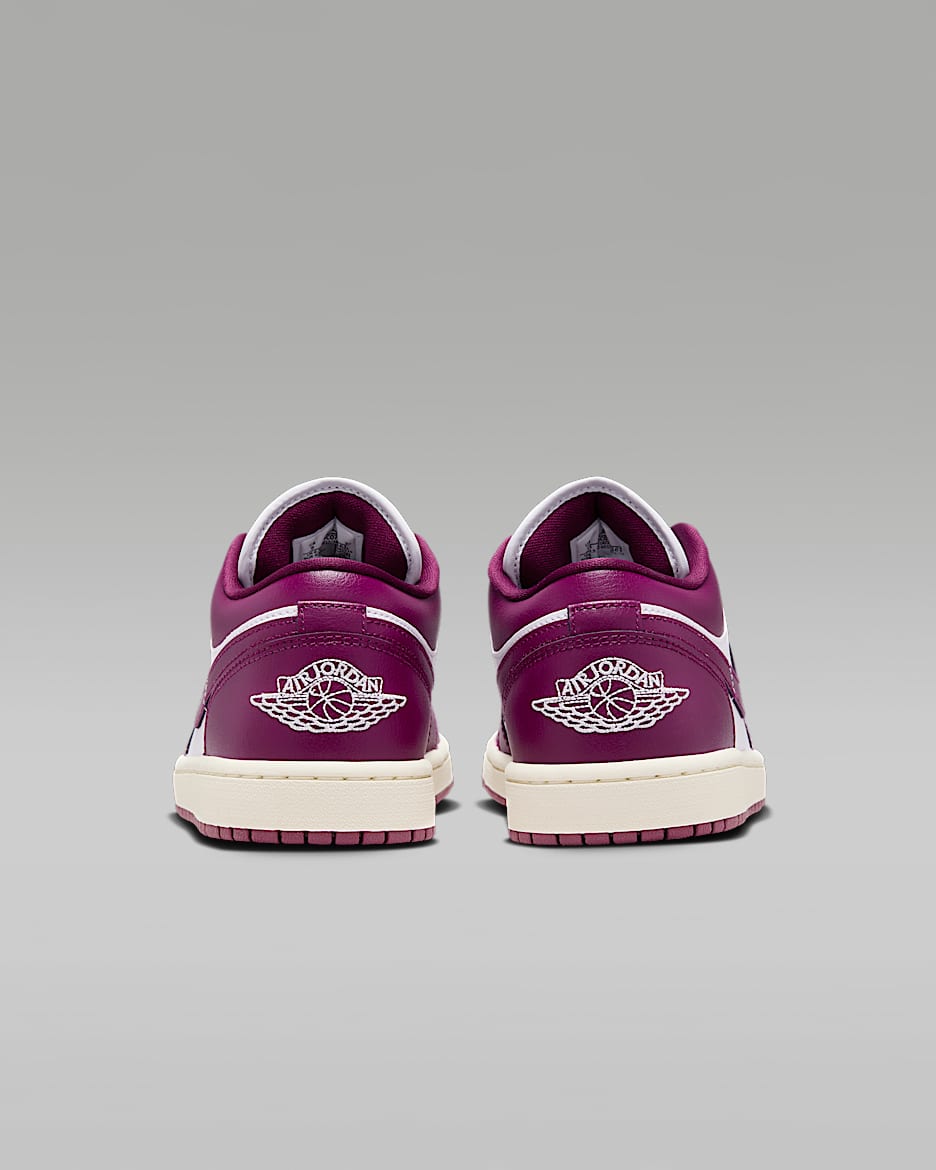 Nike air jordan retro 1 low discount